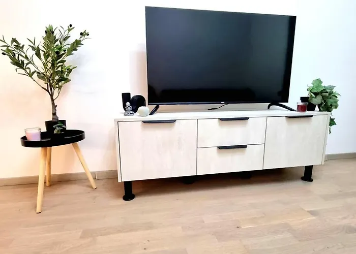 Metropolis Prime With Free Parking ברטיסלאבה