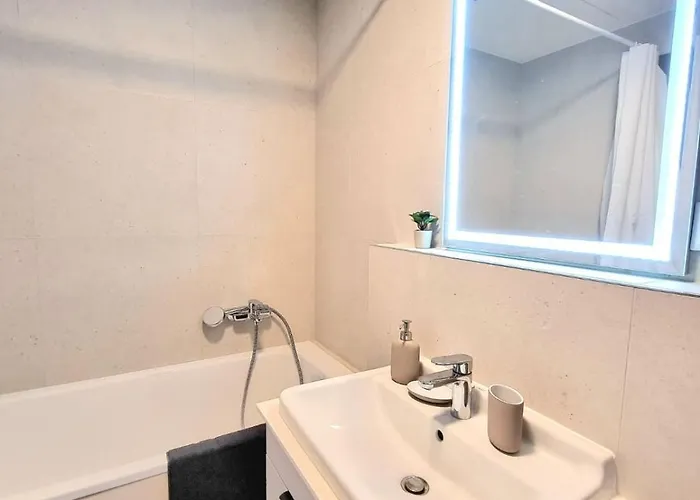 Lejlighed Metropolis Prime With Free Parking *